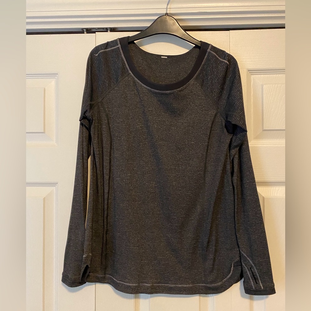 Lululemon top, size 8.
